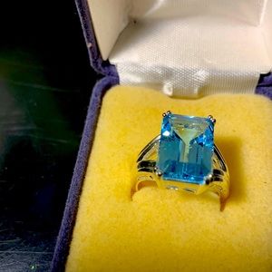 Blue Nile sky blue topaz Sterling silver ring